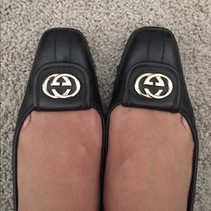 SALE 🎉 Gucci (authentic) flats